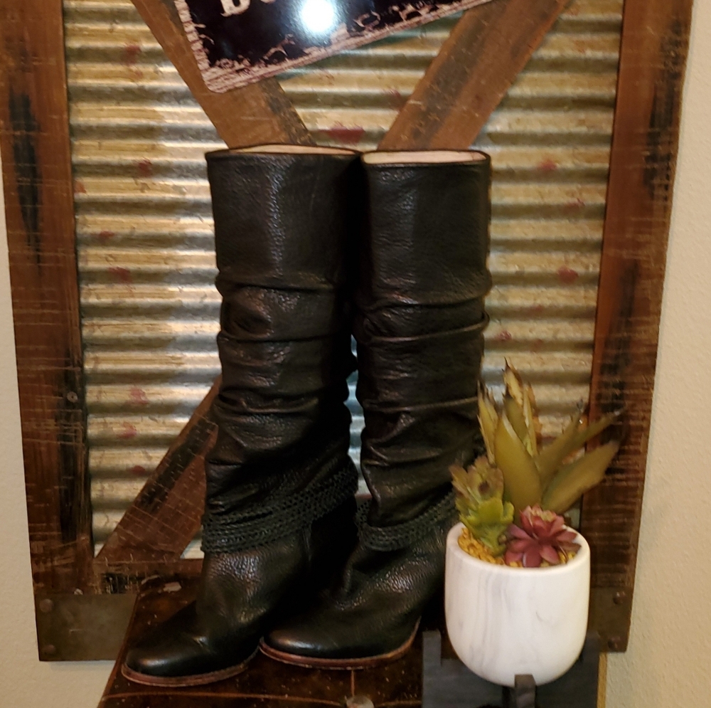 Ella Moss Scrunch Black Boots